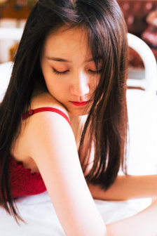 英语老师乖乖挽起裙子怎么写作文